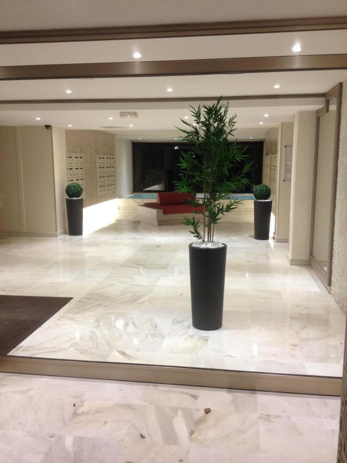 Residences Fleuries - Behind Cannes Croisette Bvd Экстерьер фото
